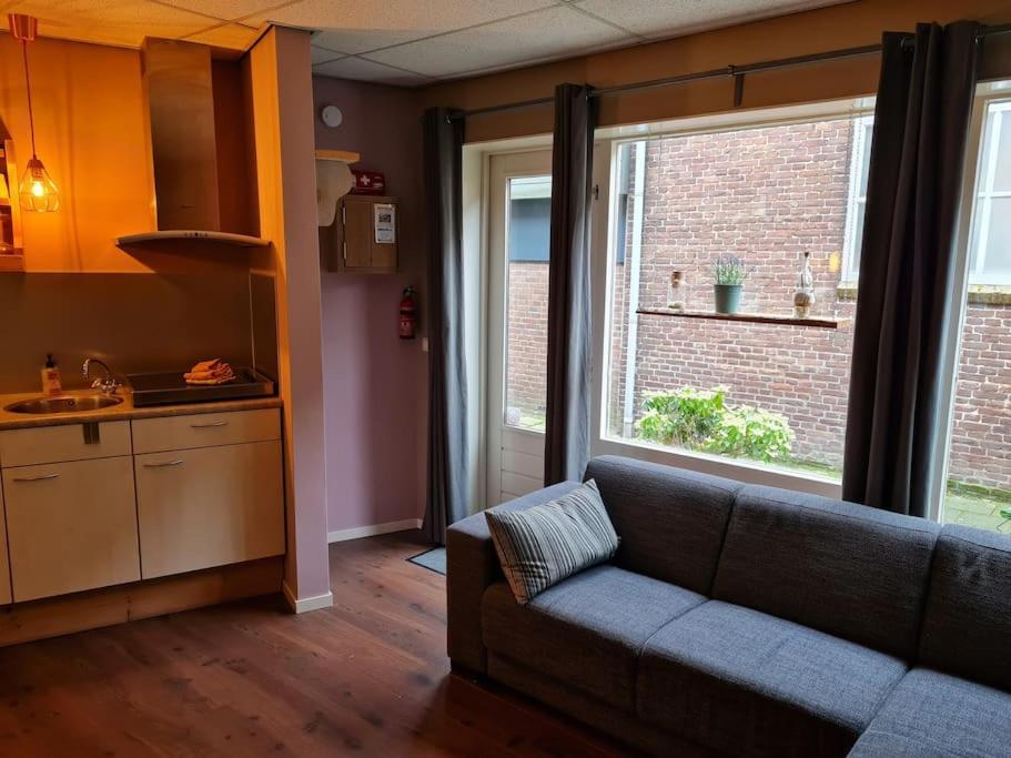 Appartement De Oliekan Small Lemmer Buitenkant foto